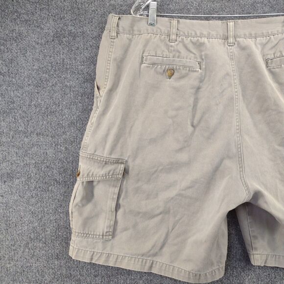 Savane Cargo Shorts Mens Size 40 Beige Gray Flap Pockets Belt Loops - Picture 8 of 13